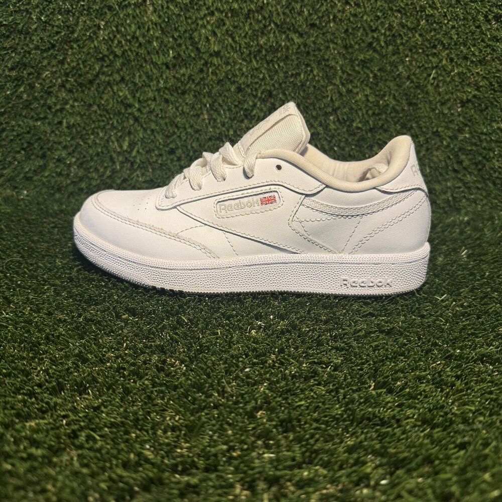 Size 1.5Y - Reebok Club C White Grey Kids Unisex Shoe